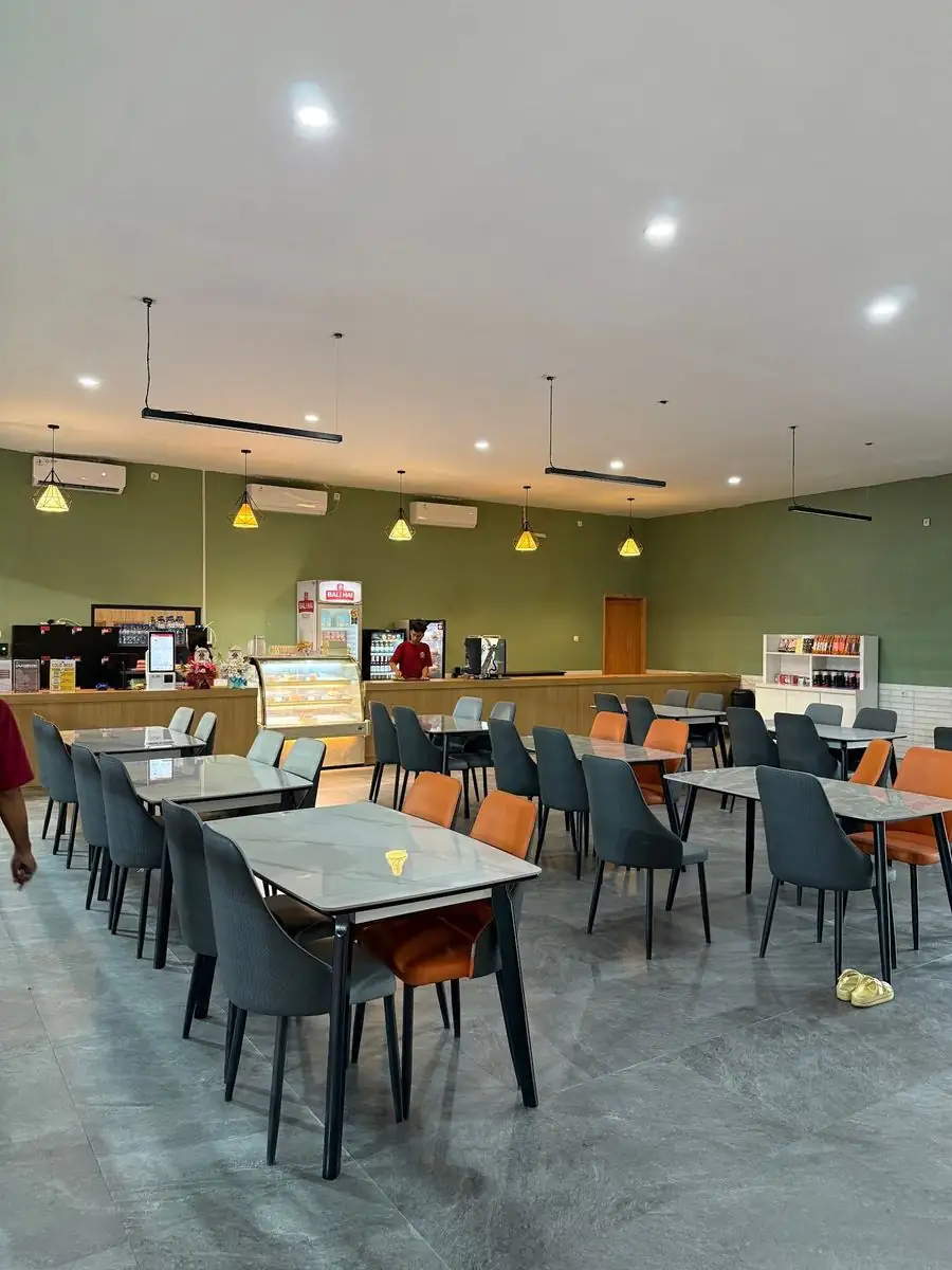 Cafe and canteen seating